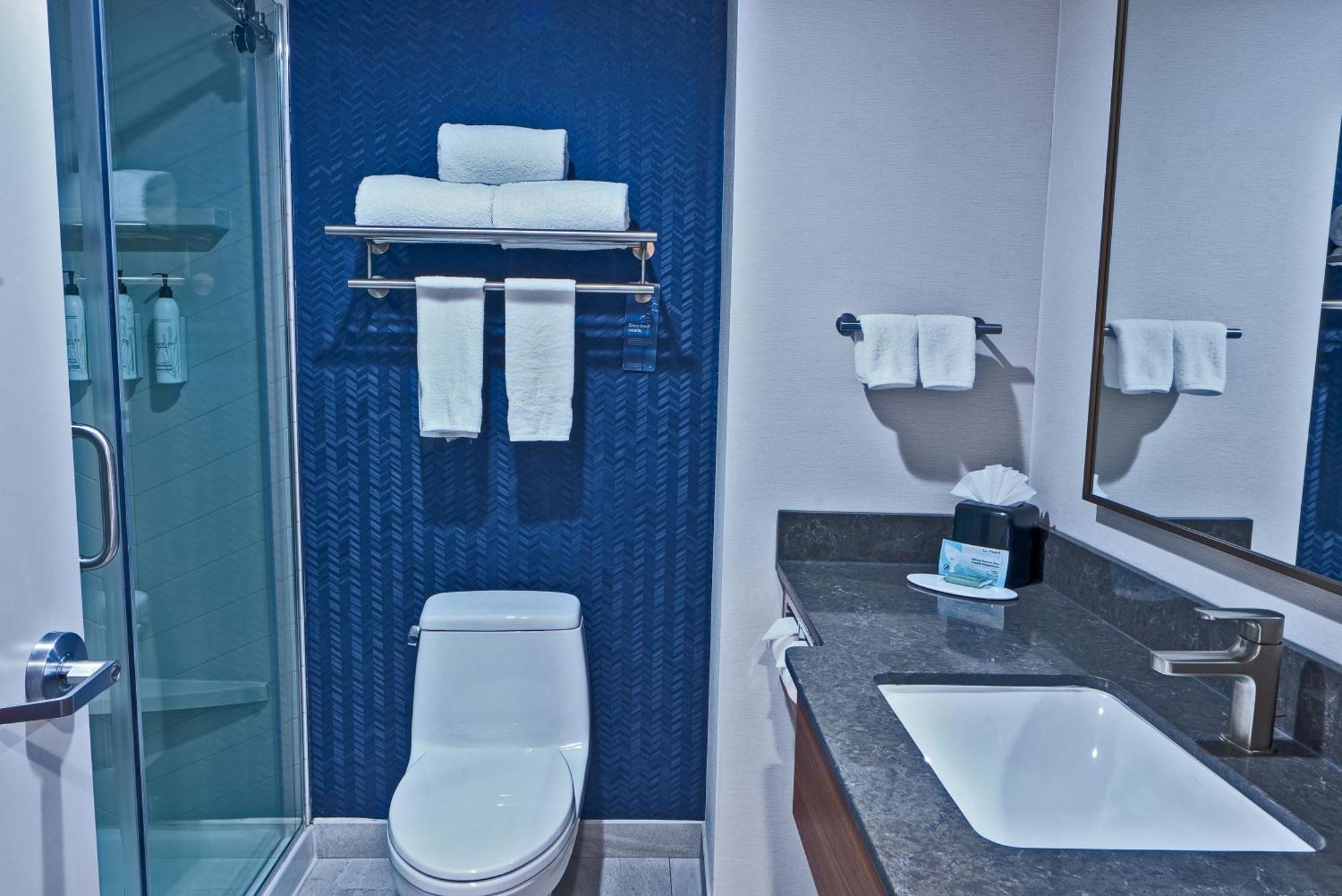 Fairfield Inn By Marriott New York Laguardia Airport/Astoria Exteriör bild