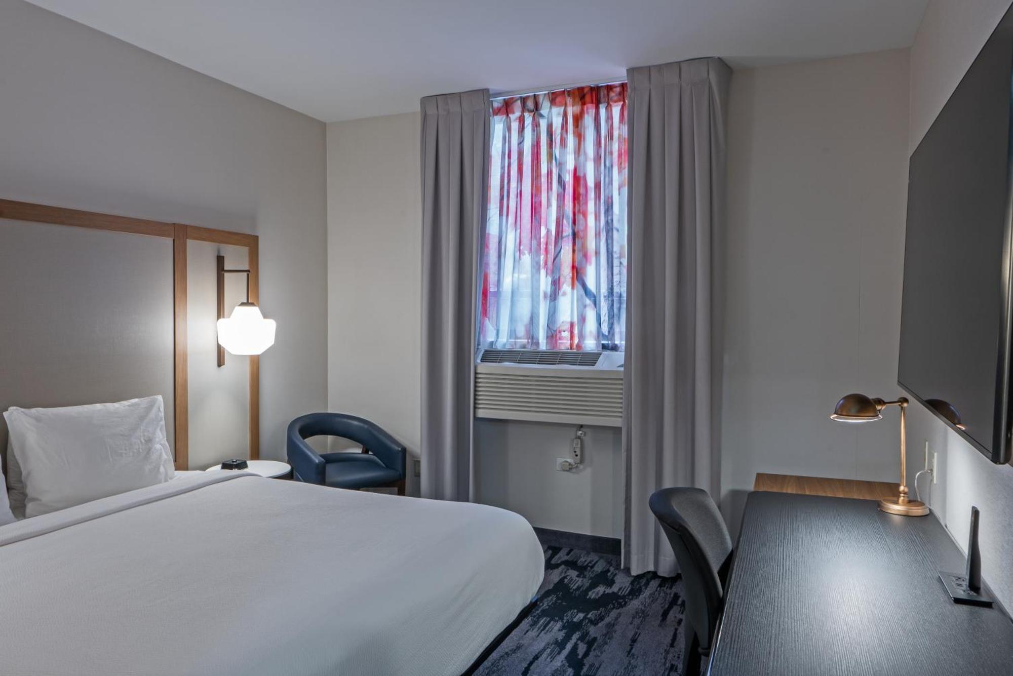 Fairfield Inn By Marriott New York Laguardia Airport/Astoria Exteriör bild