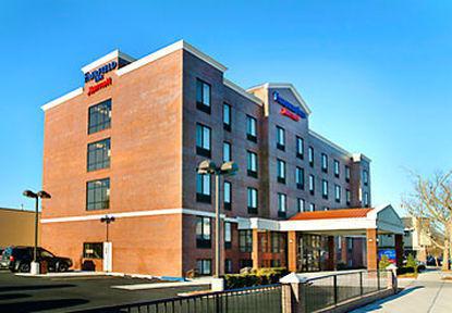 Fairfield Inn By Marriott New York Laguardia Airport/Astoria Exteriör bild